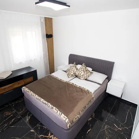 Top5 Apartment